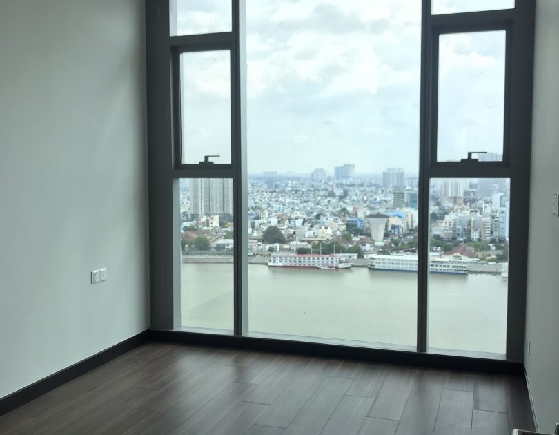 Large bedroom with river view