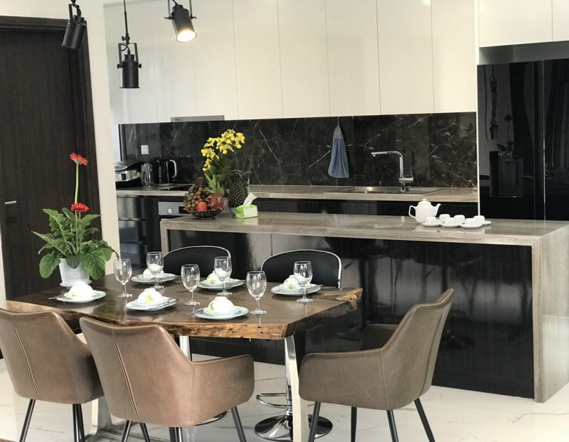 Modern and luxurious kitchen